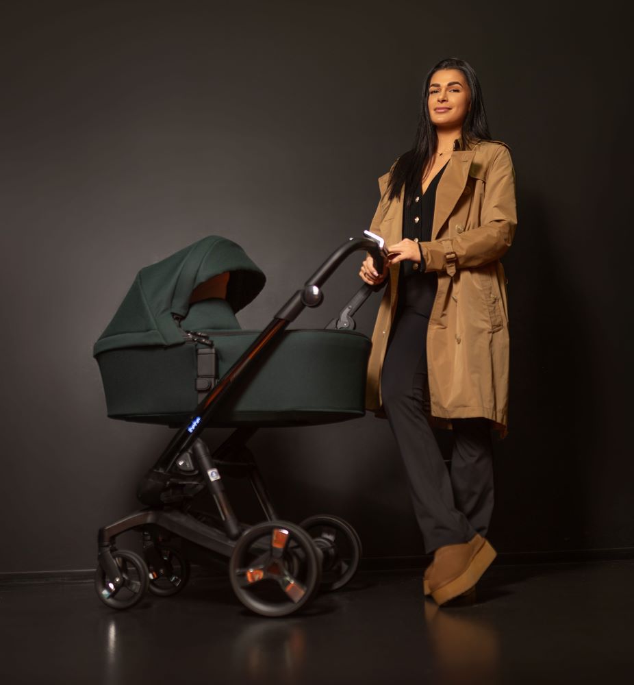 Carucior electric 2 in 1 Ibebe iSTOP & DRiVE FOLLOW ME cu leganare automata max. 22 Kg