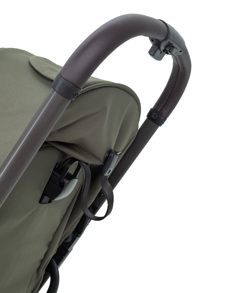 Carucior copii compact Carrello Magia CRL-5555, max. 22 Kg, dimensiuni bagaj de mana