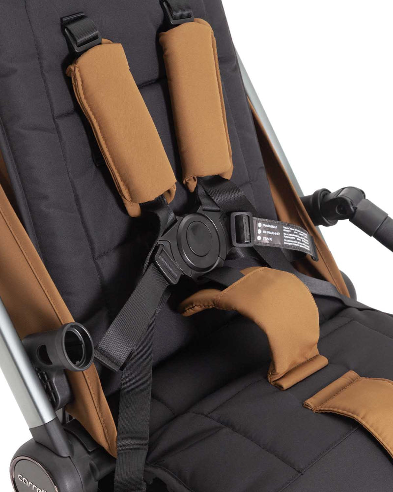 Carucior sport compact Carrello Atom M, dimensiuni bagaj de mana in avion